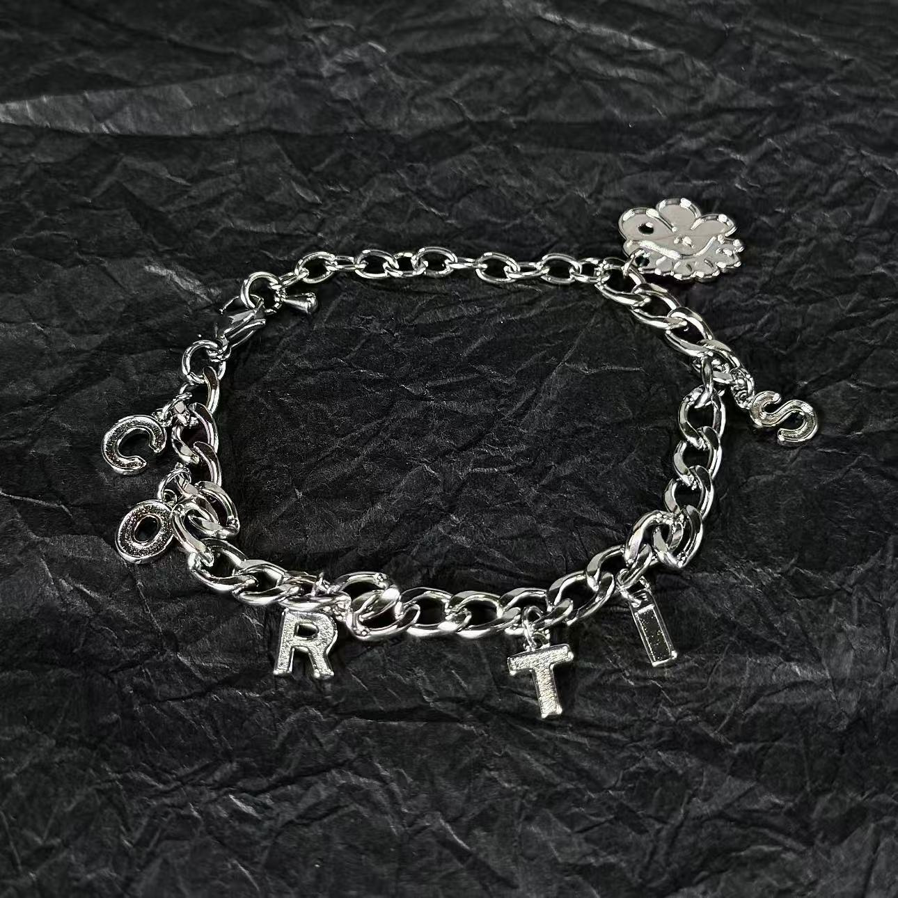 CORTIS NECKLACE + CORTIS BRACELET SET