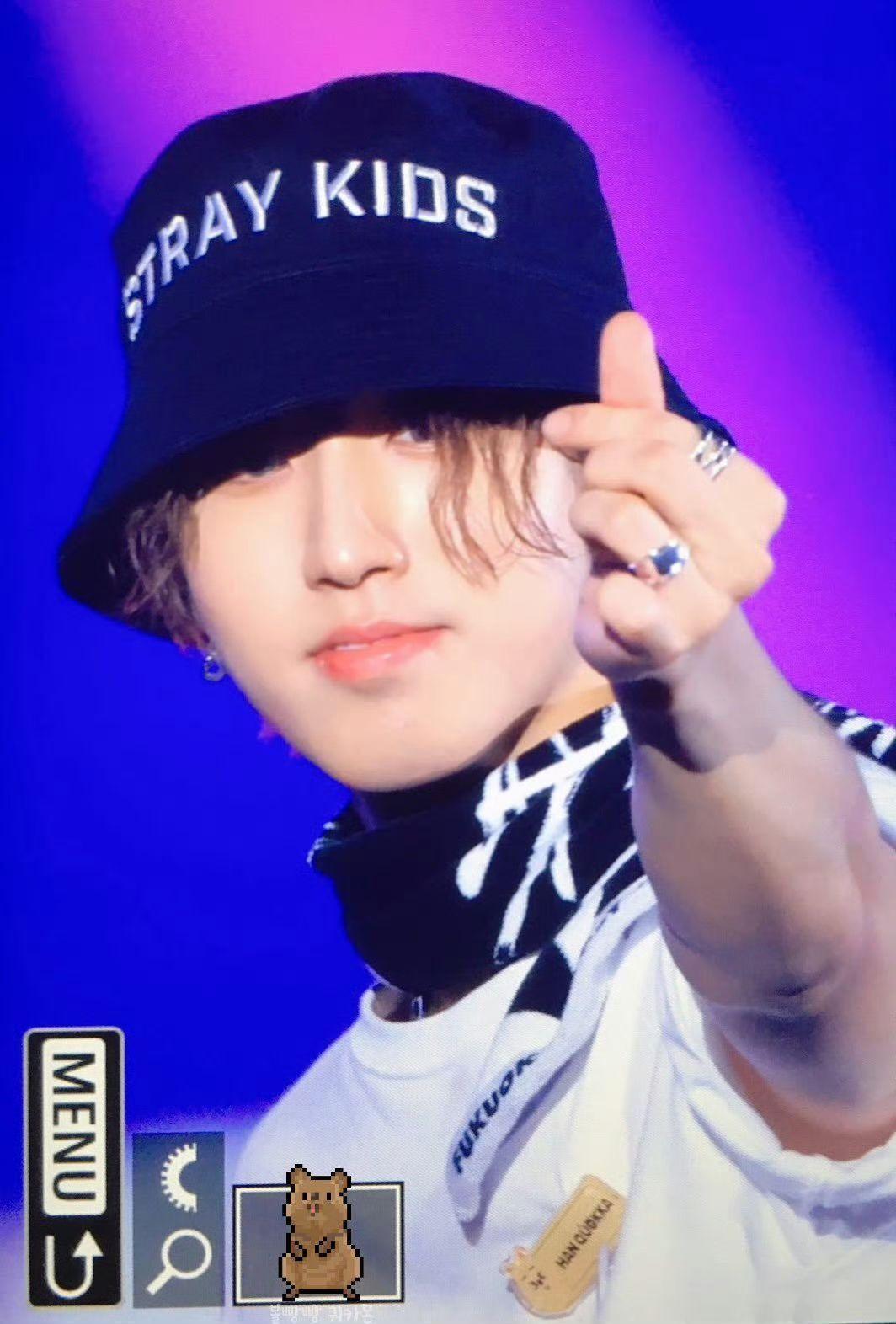 BUCKET HAT STRAY KIDS EMBROIDERY