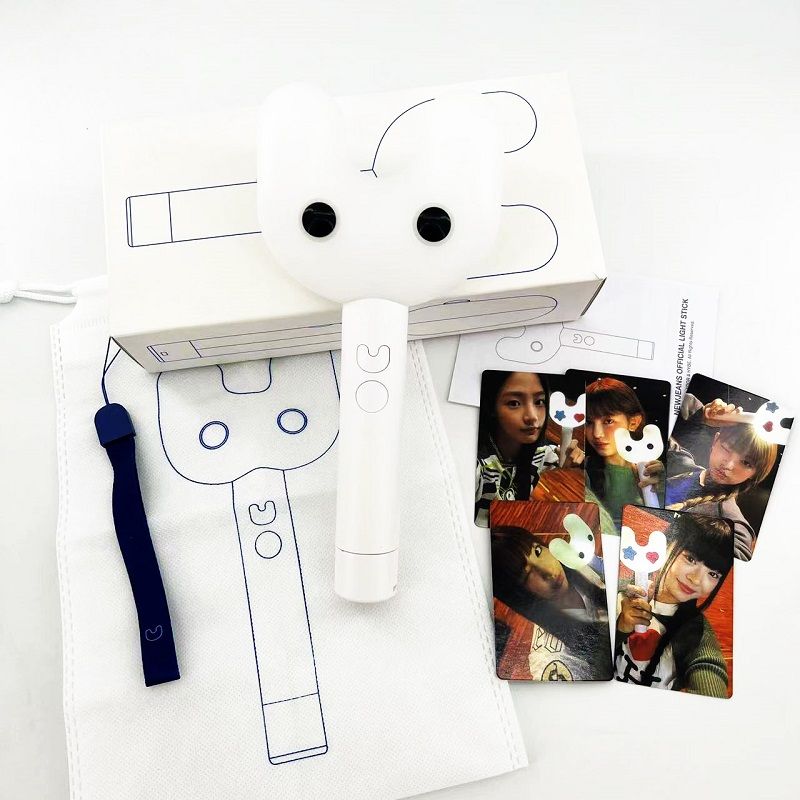 LIGHTSTICK NEWJEANS NJZ BLUETOOTH WITH PHOTOCARDS