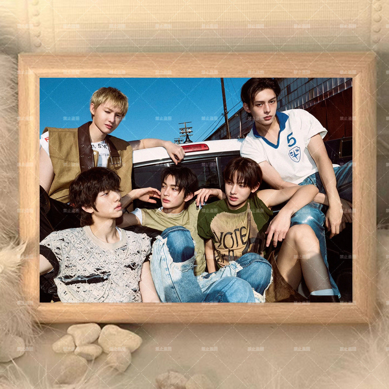 CORTIS DECORATIVE FRAME - VARIOUS SIZES AND IMAGES