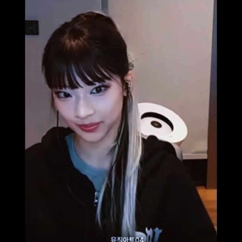 BABYMONSTER HOODIE WE GO UP