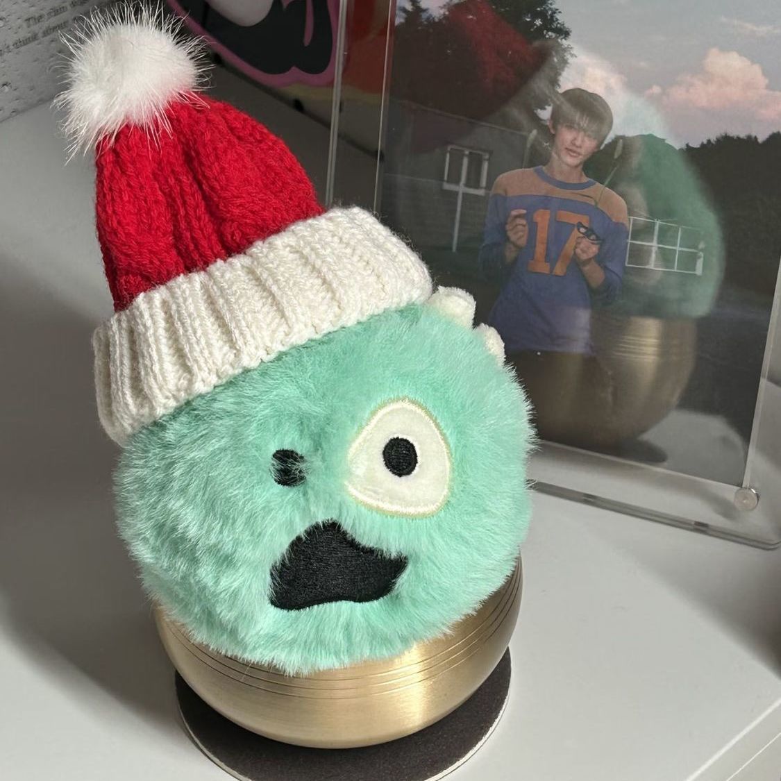 CORTIS BALL WITH ACCESSORY