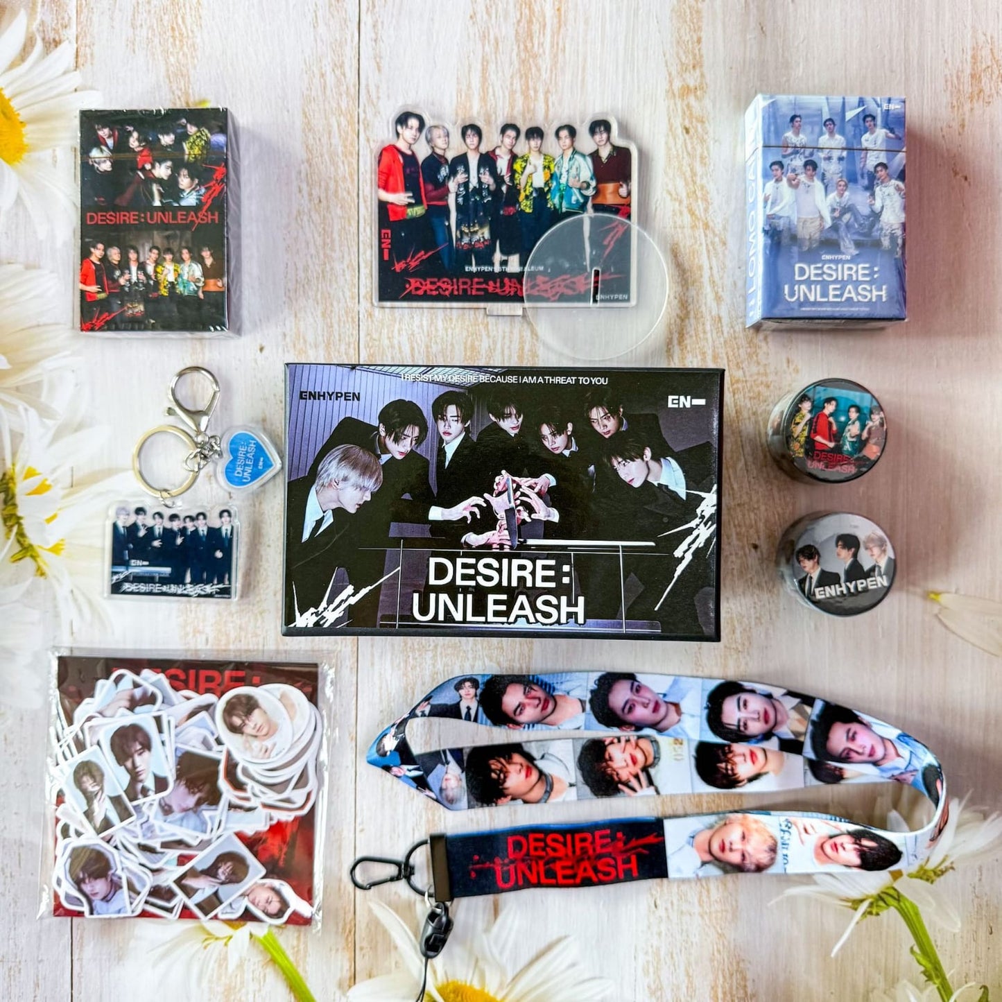 ENHYPEN DESIRE: UNLEASH GIFT BOX WITH VARIOUS ITEMS!✨